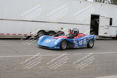 media/Jan-15-2023-CalClub SCCA (Sun) [[40bbac7715]]/Around the Pits/